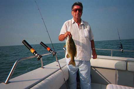 Al Terson and smallmouth, Lake Erie, September, 2000